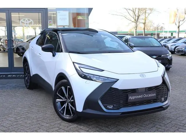 Toyota C-HR 1.8 Hybrid 140 First Edition Limited , Stoel-, Voorruit- & Stuurverwarming!