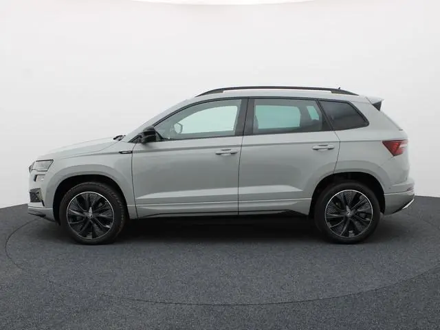 ŠKODA Karoq 1.5 TSI ACT Sportline Business
