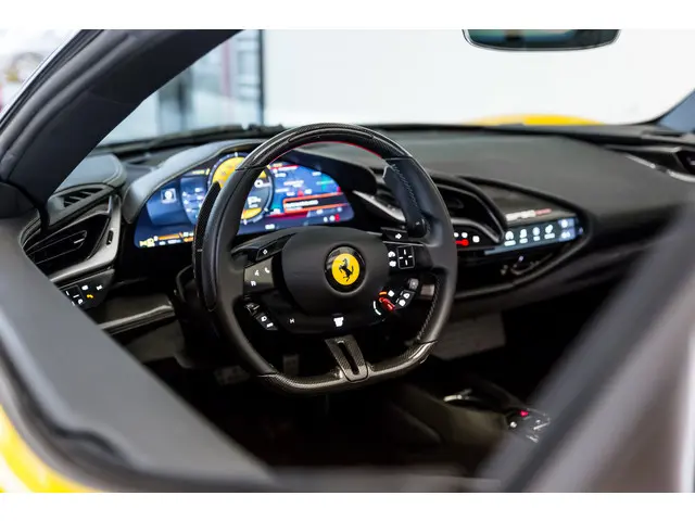 Ferrari SF90 Spider