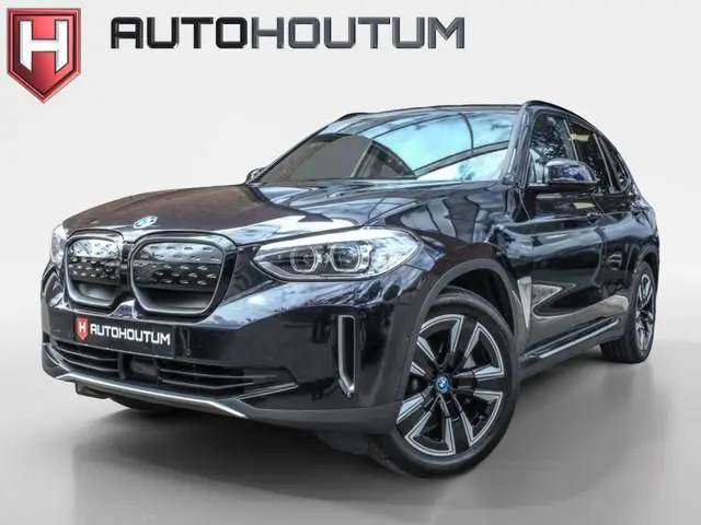 BMW iX3 80 kWh | SOH 99% | Panoramadak | Trekhaak | Leder | Camera