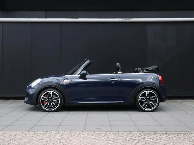 Mini Mini Cabrio 2.0 John Cooper Works Chili | H&K | LEDER | STOELVERW. | CAMERA | NAVI | CRUISE |