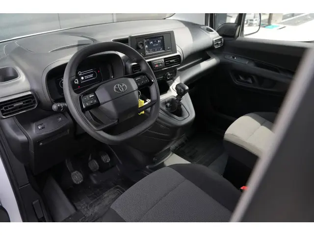Toyota pro-ace