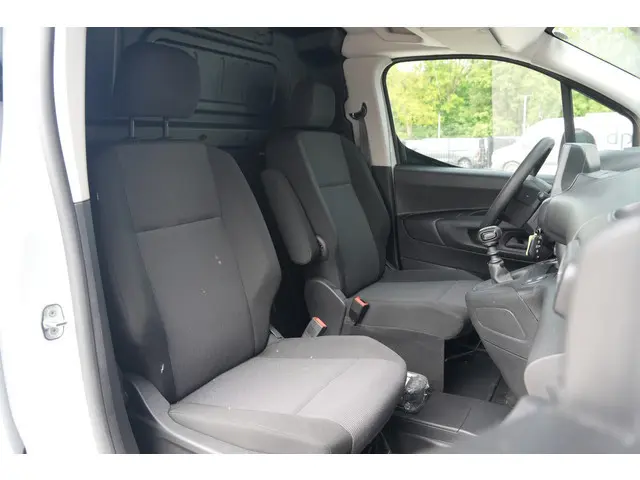Toyota pro-ace
