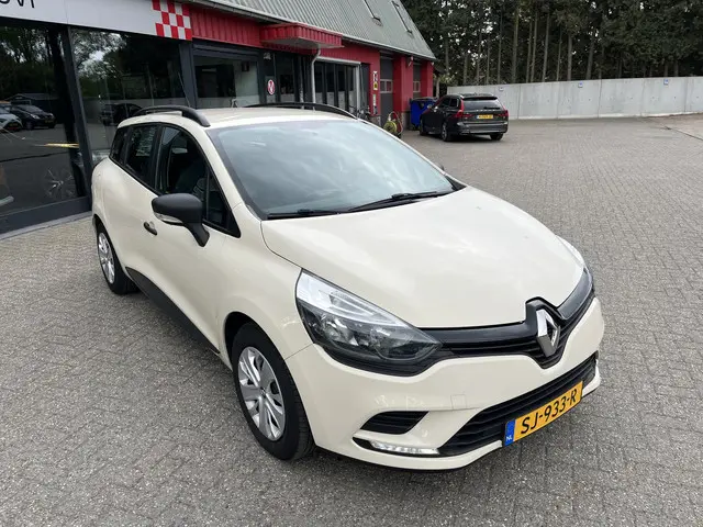Renault Clio Estate 0.9 TCe Life 1e Eign. Incl. Beurt