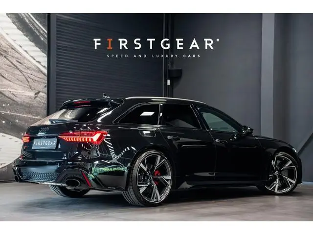 Audi RS6 Avant TFSI Quattro *Keramisch / Vierwielbesturing / Stoelventilatie / Bang & Olufsen / Soft...