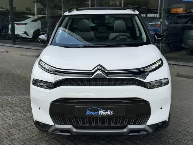 Citroën C3 Aircross 1.2 SHINE 130PK | Nieuwstaat | Automaat | Pano |  1/2 Leer | 17" | Carplay | Int...