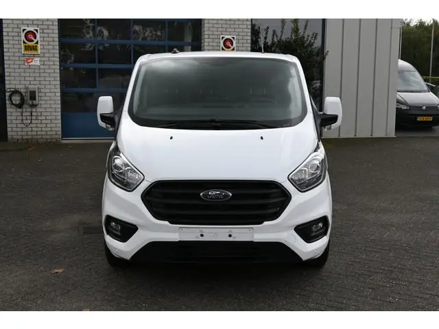 Ford Transit Custom L2 Trend 340L 2.0 TDCI 130 pk Camera, Trekhaak 2800 kg