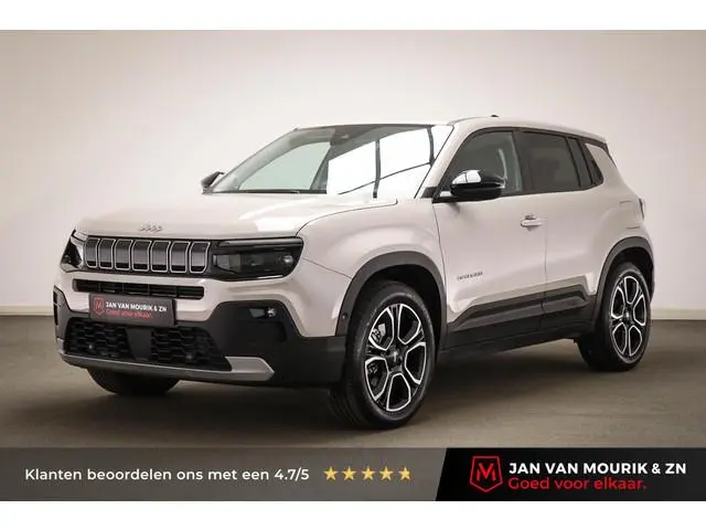 Jeep Avenger Altitude 54 kWh | SFEERVERLICHTING | DRAADLOZE LADER | DAB | APPLE | CAMERA
