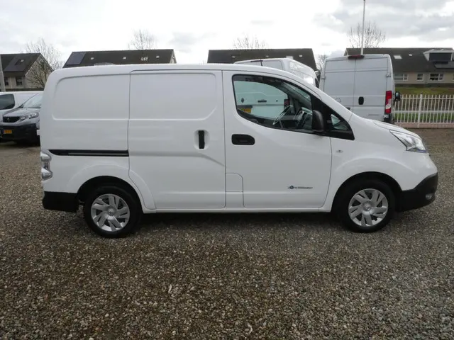 Nissan e-NV200 Business 40 kWh, Airco, Automaat, SOH 90%