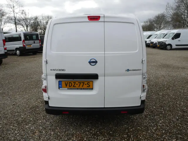 Nissan e-NV200