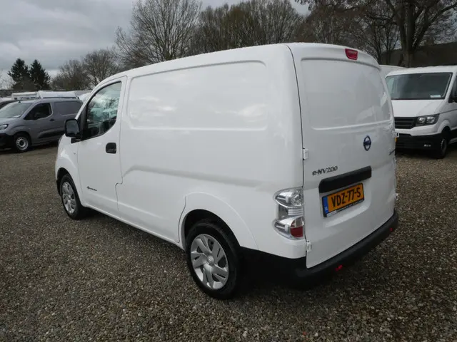 Nissan e-NV200
