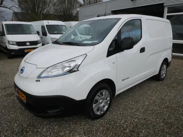 Nissan e-NV200