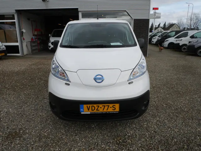 Nissan e-NV200