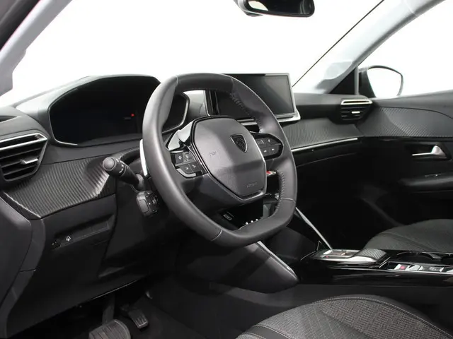 Peugeot 208 1.2 Hybrid 100PK Automaat Allure | Navigatie | Apple Carplay/Android Auto | Airco | Came...