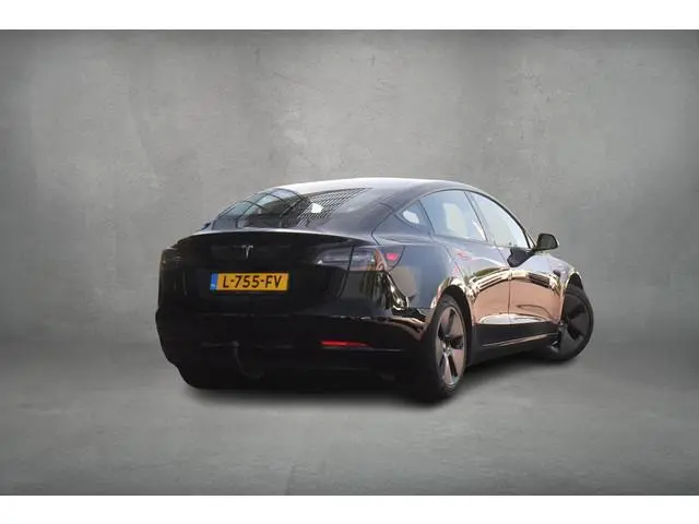 Tesla Model 3 Standard RWD Plus 60 kWh | Trekhaak | Full Self-Driving