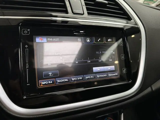 Suzuki S-Cross