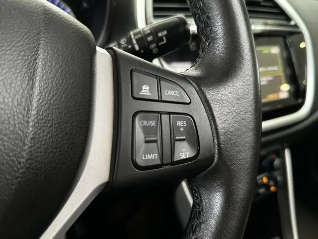 Suzuki S-Cross