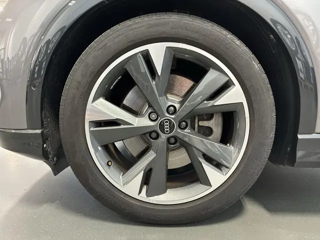 Audi Q4 Sportback e-tron