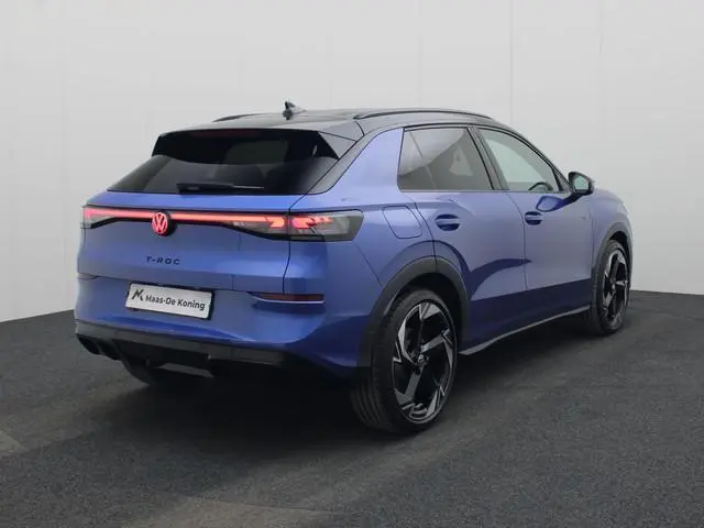 Volkswagen T-Roc 1.5eTsi/150PK R Line First Edition Black Style DSG · Navigatie · 360°Camera + Parke...