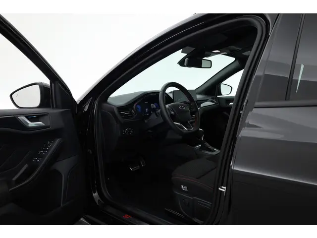 Ford Focus Wagon 1.0 EcoBoost Hybrid ST Line X | Dig. Cockpit | Winter Pack | Trekhaak | Adapt. Crui...