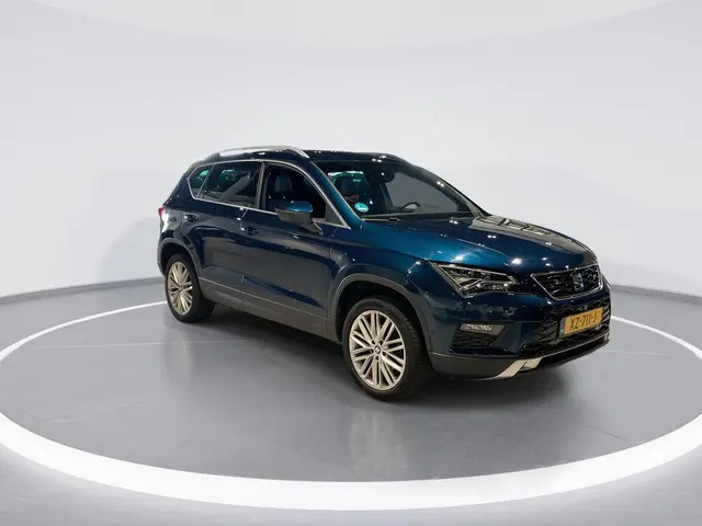 SEAT Ateca 1.5 TSI 150pk DSG Xcellence Business Intense · 360 Camera · Inklap. Trekhaak · Beats Audi...