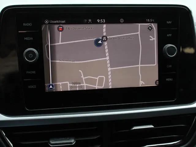 Volkswagen T-Roc 1.5 TSI 150pk DSG Life Navigatie Apple Carplay/Android Auto Adaptive Cruise Control...