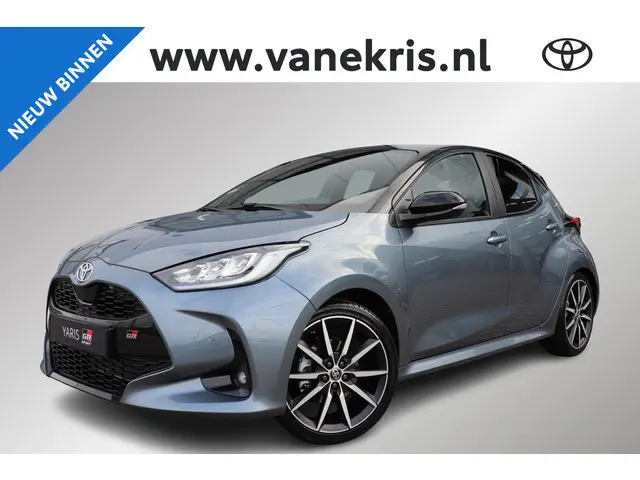 Toyota Yaris 1.5 Hybrid 130 GR SPORT, GR SPORT Plus Pack, Pano, JBL, Head-up, Stuur & Stoel verwarmi...