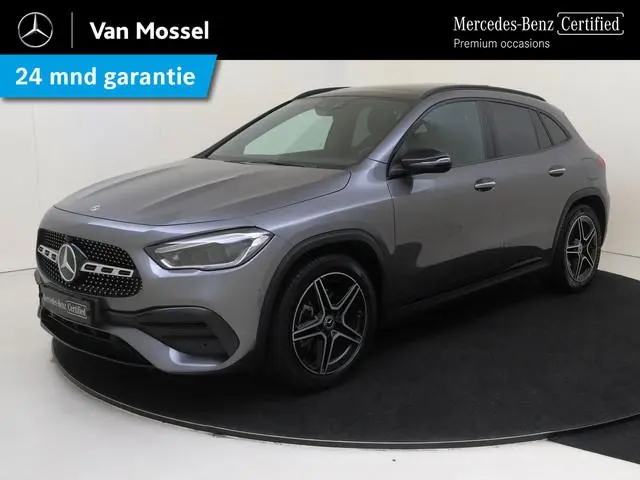 Mercedes-Benz GLA-klasse 200 Business Solution AMG / Memory-Stoelen / Panaromadak / Achteruitrijcame...