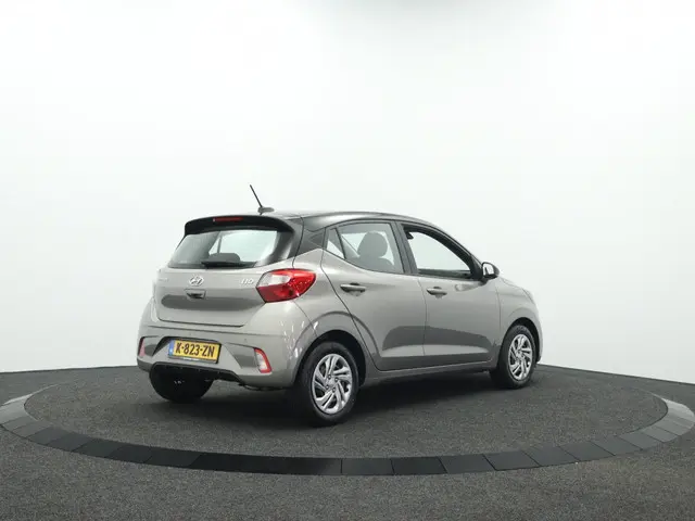 Hyundai i10 1.0 Comfort Smart | Navigatie | Camera | Airco