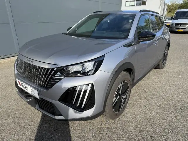 Peugeot e-2008 EV Allure 50 kWh (Keyless Entry - LED - Parkeersensoren V+A - Navigatie - Automatisch...