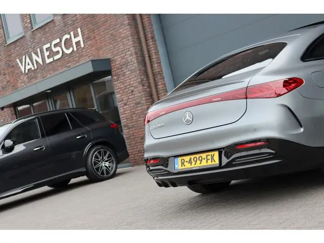 Mercedes-Benz EQS