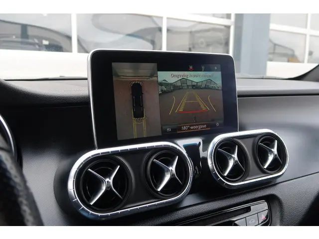 Mercedes-Benz X-Klasse