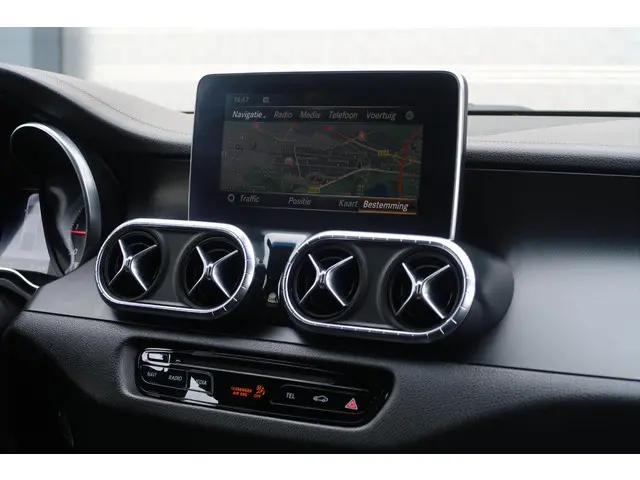 Mercedes-Benz X-Klasse