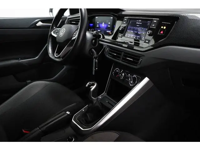 Volkswagen Polo 1.0 TSI Life | AIRCO | DAB | APPLE | 16"