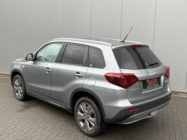 Suzuki Vitara 1.5 Full-Hybrid 116PK Automaat Select Navigatie/Camera/Adapt.-cruise/Stoelverwarming