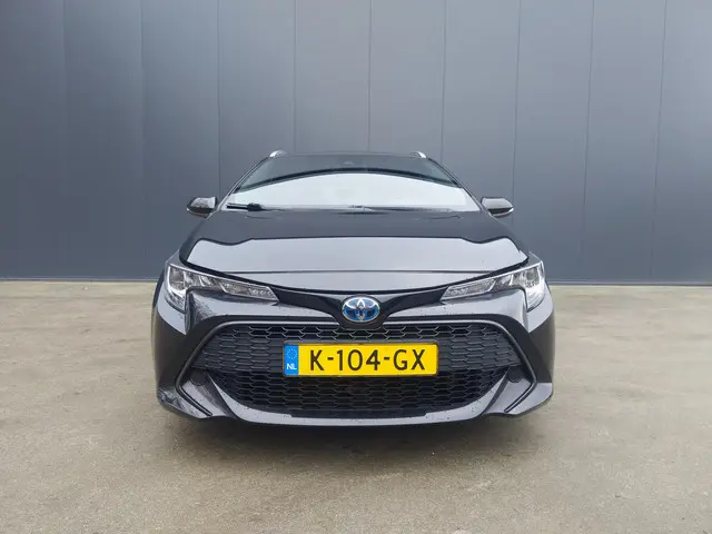 Toyota Corolla Touring Sports