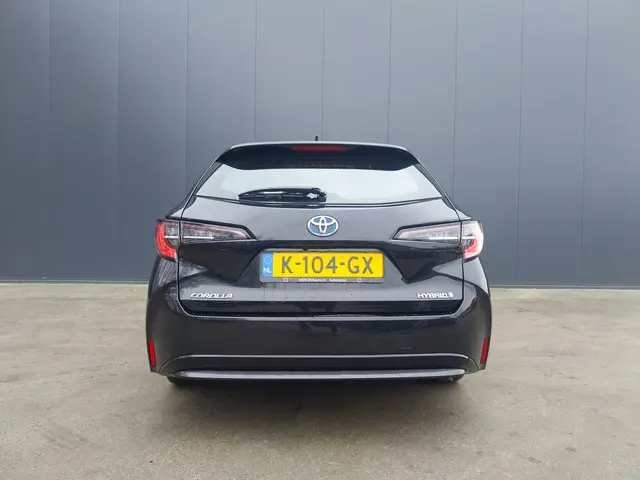 Toyota Corolla Touring Sports