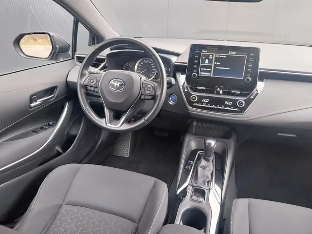 Toyota Corolla Touring Sports