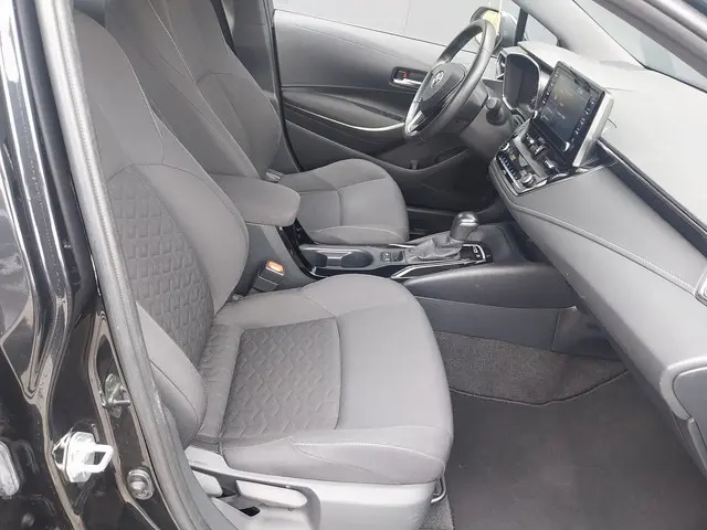 Toyota Corolla Touring Sports