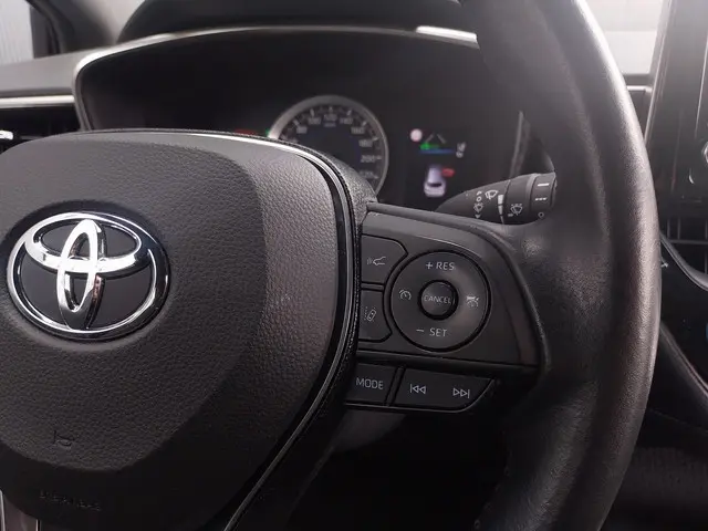 Toyota Corolla Touring Sports