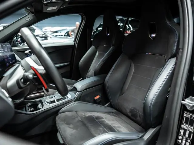 BMW 1-serie M135 xDrive Vol uitgevoerde BMW 135i