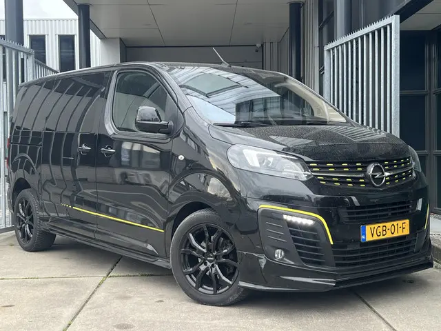 Opel Vivaro 2.0 CDTI 177 PK L2H1 Irmscher Sport Edition | AUTOMAAT | HEAD-UP DISPLAY | TREKHAAK | CA...