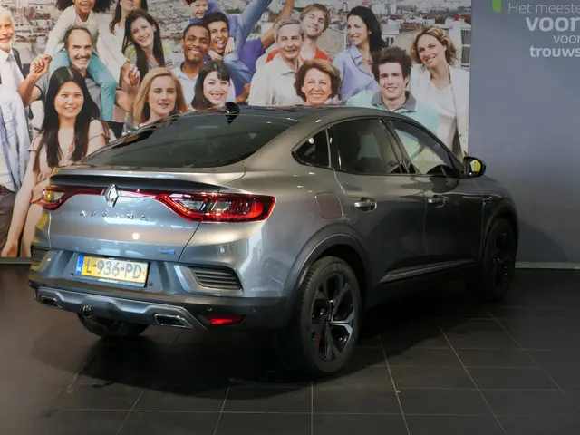 Renault Arkana 1.6 E-Tech Hybrid 145 R.S. Line - DEALER ONDERHOUDEN! - Trekhaak - Bose Audio - Dodeh...