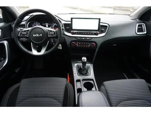 Kia Ceed 1.0 T-GDi 120PK DynamicLine/NL-Auto/All-Seasonband /1e Eigenaar.