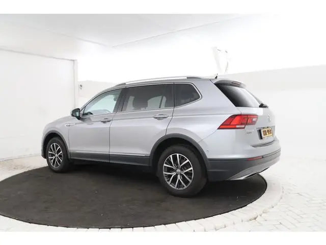 Volkswagen Tiguan Allspace 1.5 TSI Highline Automaat, Leer, Apple carplay,