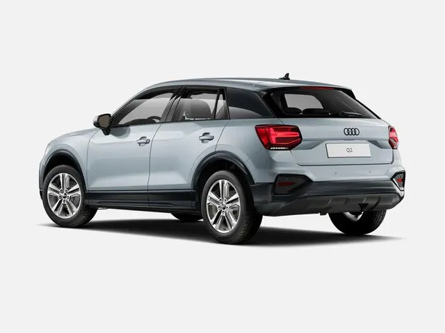 Audi Q2 35 TFSI Advanced edition 150 PK · Optiekpakket zwart plus · Assistentiepakket parking