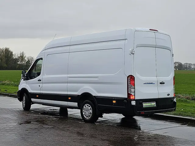 Ford E-Transit