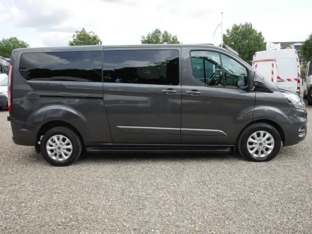 Ford Transit Custom 2.0 TDCI 170PK L2H1 Dubbel cabine Airco Automaat 2 x Schuifdeur Limited