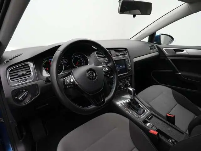 Volkswagen e-Golf