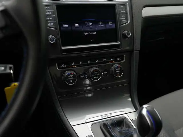 Volkswagen e-Golf
